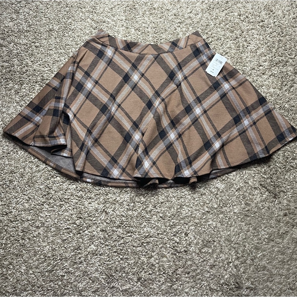 TAUPE SKATER SKIRT- SIZE M